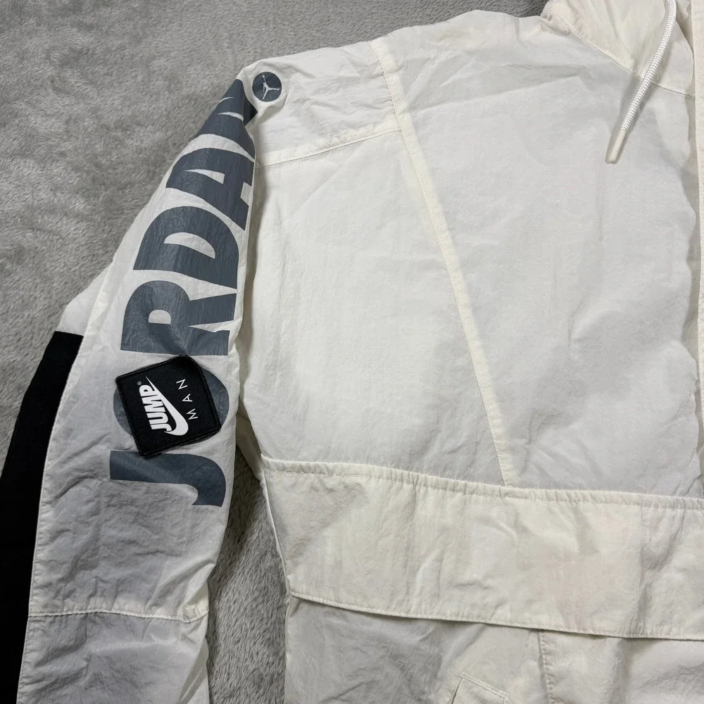 Nike Air Jordan Jumpman Classic Woven Jacket‎ Mens Small White Hooded CV1864-100